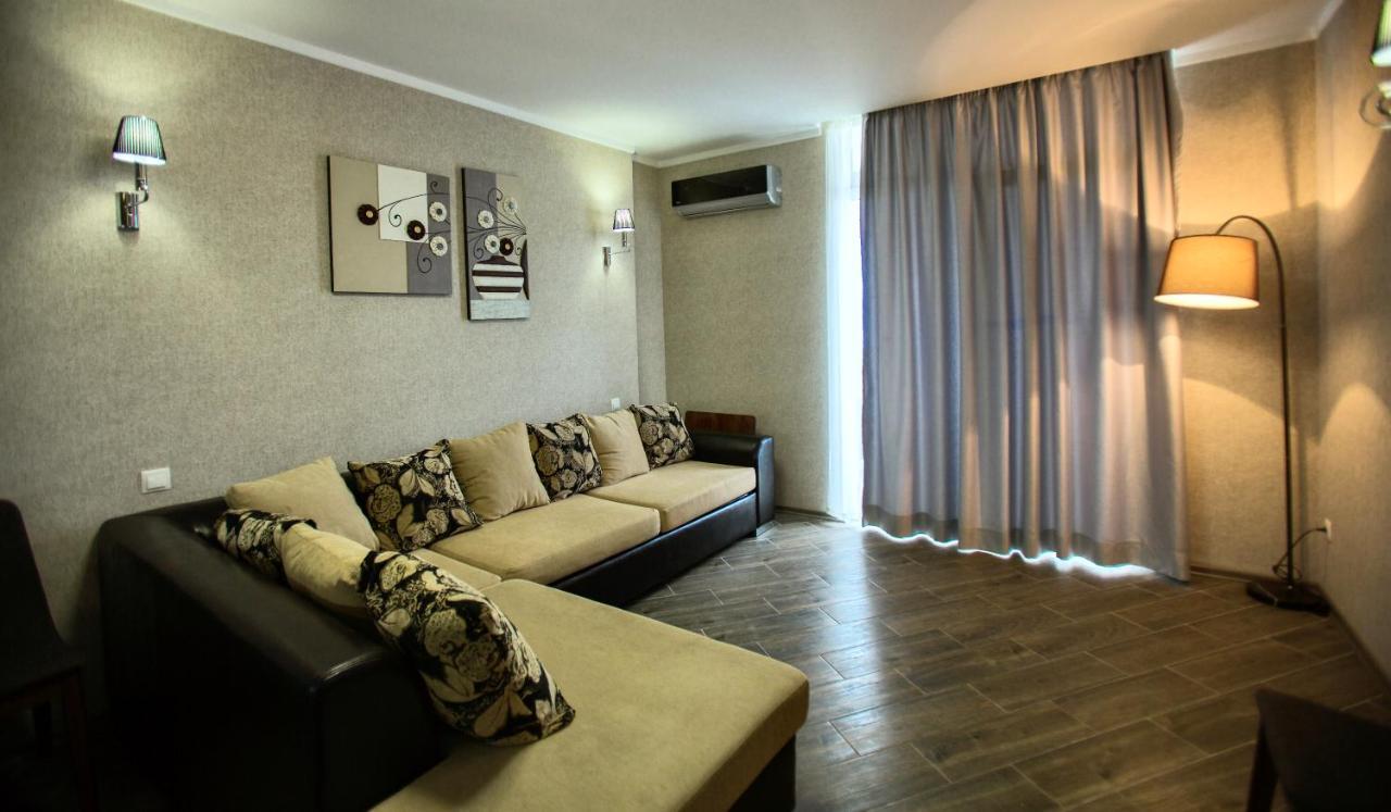 Appartement I Like Batoumi Extérieur photo